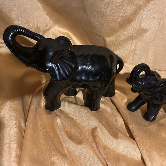 Milltown Ceramic Elephant's - Picture 1 of 5